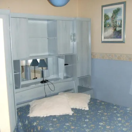 Hotel Aux P'tits Boulas