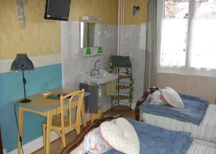 Aux P'tits Boulas Hotel 2*